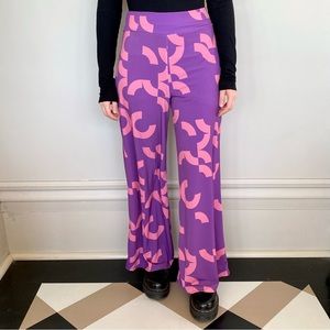 Le Galeriste abstract printed high-rise wide-leg trousers. 💜